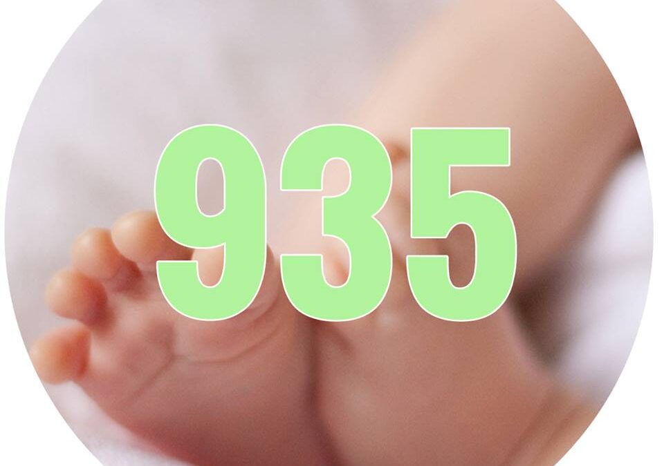935
